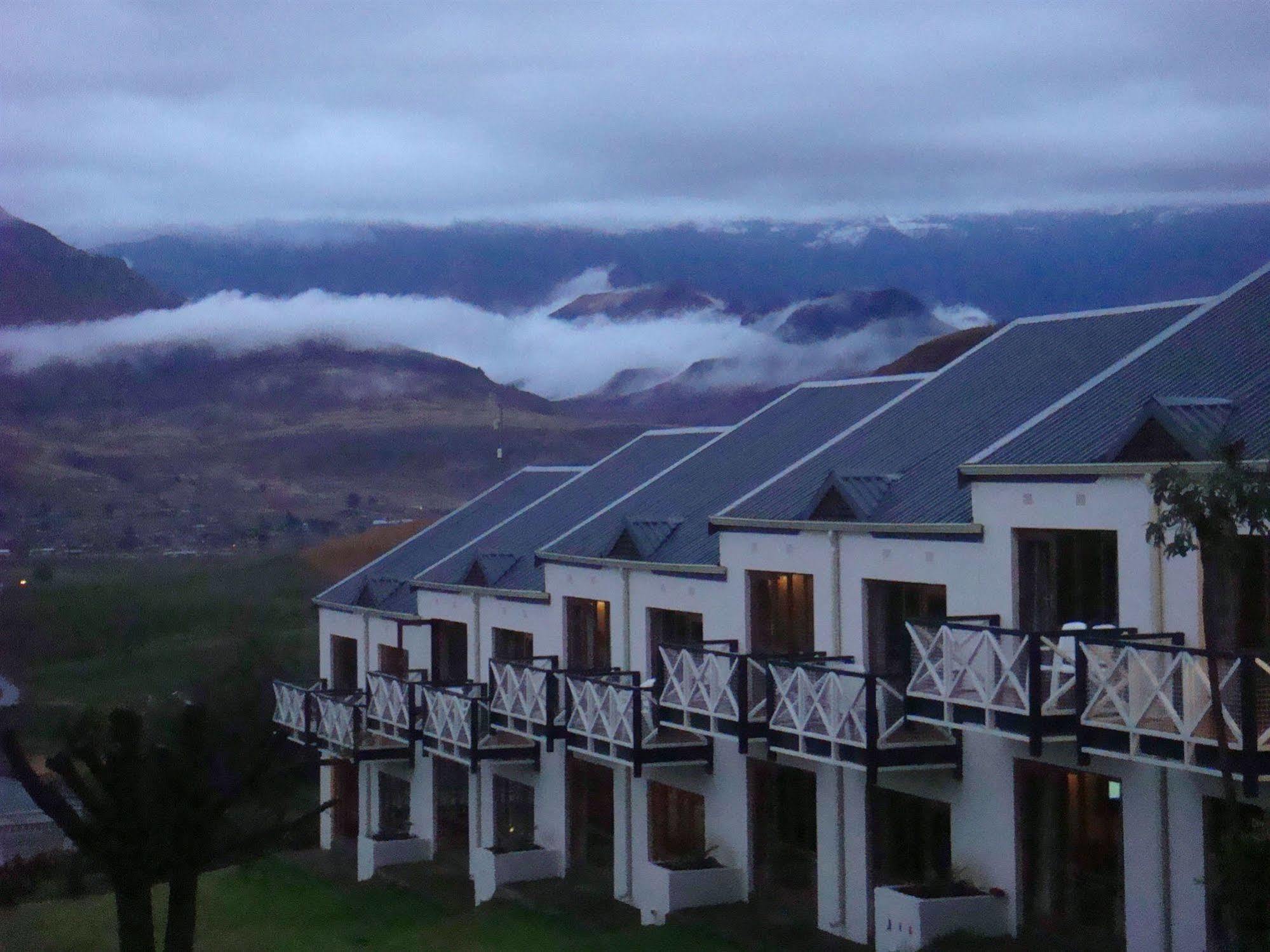 Mont Aux Sources Drakensberg Resort Bonjaneni Экстерьер фото